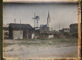 Image représentant Somme, Mont St Quentin, Le Village