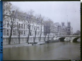 Image représentant Le quai des Orfèvres depuis le quai des Grands-Augustins