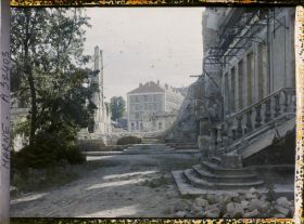 Image représentant France, Reims, Cour de la Congregation