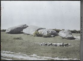 Image représentant Le Grand Menhir brisé