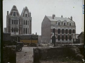 Image représentant France, Béthune, Nouveaux immeubles rue d'Arras