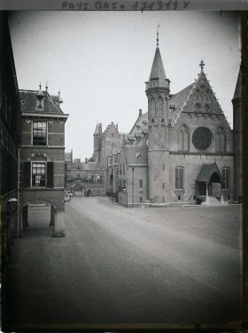 Image représentant La cour du Binnenhof