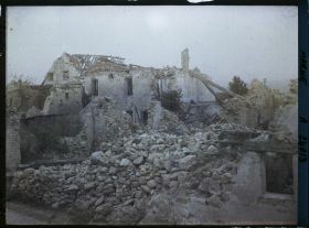 Image représentant Vincelles, Vincelles : un Coin de ruines