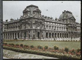 Image représentant Aile Richelieu du Palais du Louvre depuis la place du Carrousel