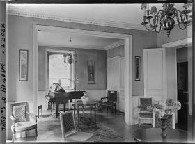 Image représentant Le salon de musique du cercle Autour du Monde