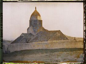 Image représentant France, Ronzières, La Vieille Eglise du XIIe Se perchée à 750m d'altitude