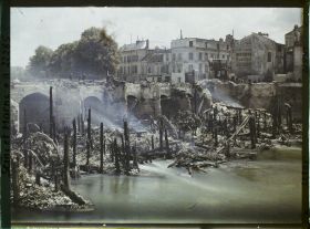 Image représentant France, Meaux, Une partie des moulins, vue de la rive droite