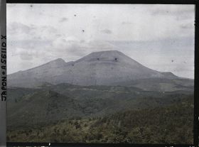 Image représentant Le mont Asama (volcan)