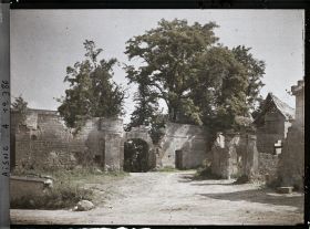 Image représentant France, Chivres, Le Château