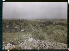 Image représentant France, Montfaucon (Meuse), Emplacement du Village vu vers la route de Consenvoye