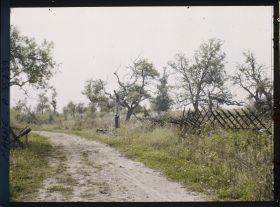 Image représentant France, Vienne le Château, Chemin menant vers les Autry