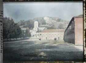 Image représentant Le monastère et le belvédère