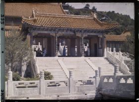 Image représentant Paiyundian (" salle des Nuées Ordonnées ") du palais d'Été Yiheyuan ("  jardin de la Concorde Entretenue  ")