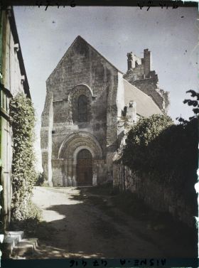 Image représentant France, Condé s/Aisne, Façade de l'Eglise