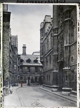 Image représentant Trinity Lane et Library