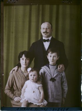 Image représentant Monsieur Décamp et sa famille