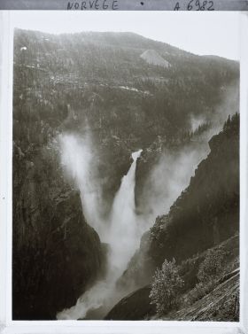 Image représentant la cascade Rjukanfossen