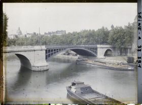Image représentant Le pont de Sully et le quai Henri IV