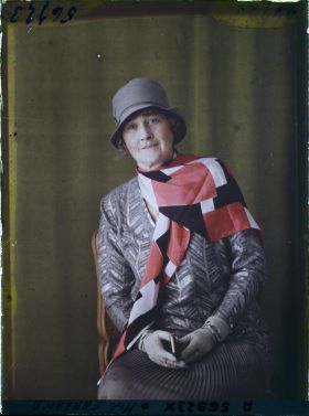 Image représentant https://musee-albert-kahn.s-museum.fr/home/NWQ2OTAwYzNmYjZlZTk1ZWQwODJmMjY4L2dlbmVyaWMtbm90aWNlLXRhYi9hdXRob3JpdHkvNjE3YTc5ZjVjZjhiODk2OGIzMzM3ZDIx/5d6900c3fb6ee95ed082f268/generic-notice-tab/authority/617a79ebcf8b8968b3336cb4 Madame Margaret Farrand