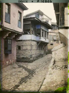 Image représentant Grèce, Salonique, Une rue de la Ville haute