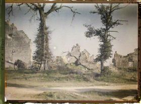 Image représentant France, La ferme des Loges Coté des Français