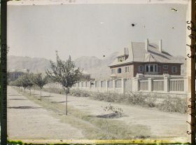 Image représentant Nouveaux bâtiments (actuel boulevard Dar-Ul-Aman)