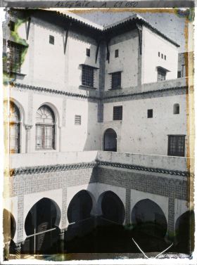 Image représentant Les étages supérieurs de la Bibliothèque nationale (Dar Mustapha Pacha)