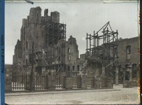 Image représentant Belgique, Ypres, Ruines des Halles (Sud Est)