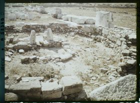 Image représentant Ossuaire Mycénien - Tombeaux des Vierges hyperboréennes, Compagnes d'Artémis