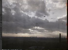 Image représentant Prusse, Gelsenkirchen, Coucher de Soleil s/ la Ruhr