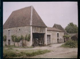 Image représentant France, Le Bugue, Ferme s/ la route du Bugue aux Eyzies