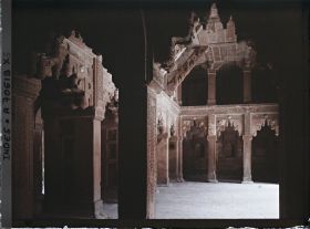 Image représentant L'intérieur de l'une des salles du palais de Jahangir dans le fort Rouge (Lal Qila)