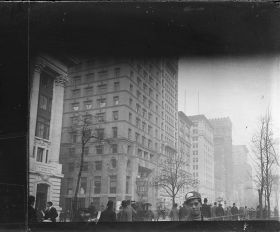 Image représentant Broadway, près de City Hall Park