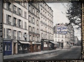 Image représentant Hôtels et commerces boulevard de la Chapelle