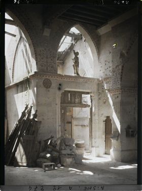 Image représentant Bas-côté de l'église Saint-Waast