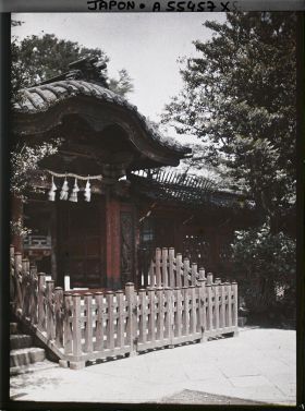 Image représentant Le sanctuaire Tôshôgû dans le parc Ueno : la kara-mon