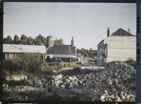 Image représentant France, Vienne le Château , Reconstructions route de Binarville