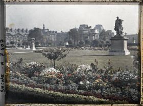 Image représentant Les Tuileries et le Louvre