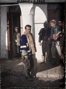 Image représentant Macédonien ou Monténégrin en visite