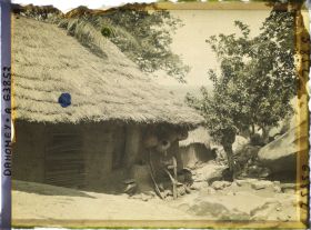 Image représentant Le village d'Amakpa (?) dans les montagnes