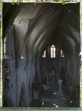 Image représentant France, Baccarat, L'Intérieur de l'Eglise pris de la tribune des Orgues.