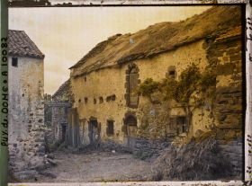 Image représentant France, Courgoul, Vieilles Maisons en Chaume