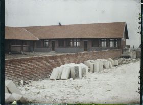 Image représentant France, Givenchy en Gobeck, Nouvelles Ecoles