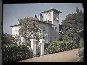 Image représentant La villa Dunure, appartenant à Albert Kahn
