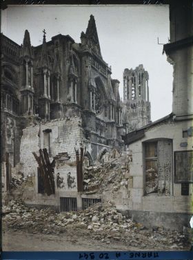 Image représentant France, Reims, Tour nord et transept nord de la Cathédrale