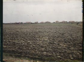 Image représentant Belgique, Poelcappele, Vue du Village Sud et terres remises en état