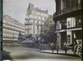 Image représentant Le carrefour des boulevards Haussmann, rue Lafayette et rue Halévy