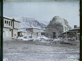 Image représentant Turquie, Boz-Oyuk, Vieux bains et nouvelles maisons