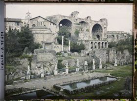 Image représentant Basilique de Maxence et Constantin