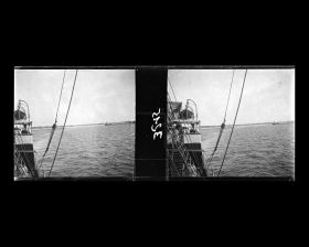 Image représentant Le Lützow quitte le port de Colombo